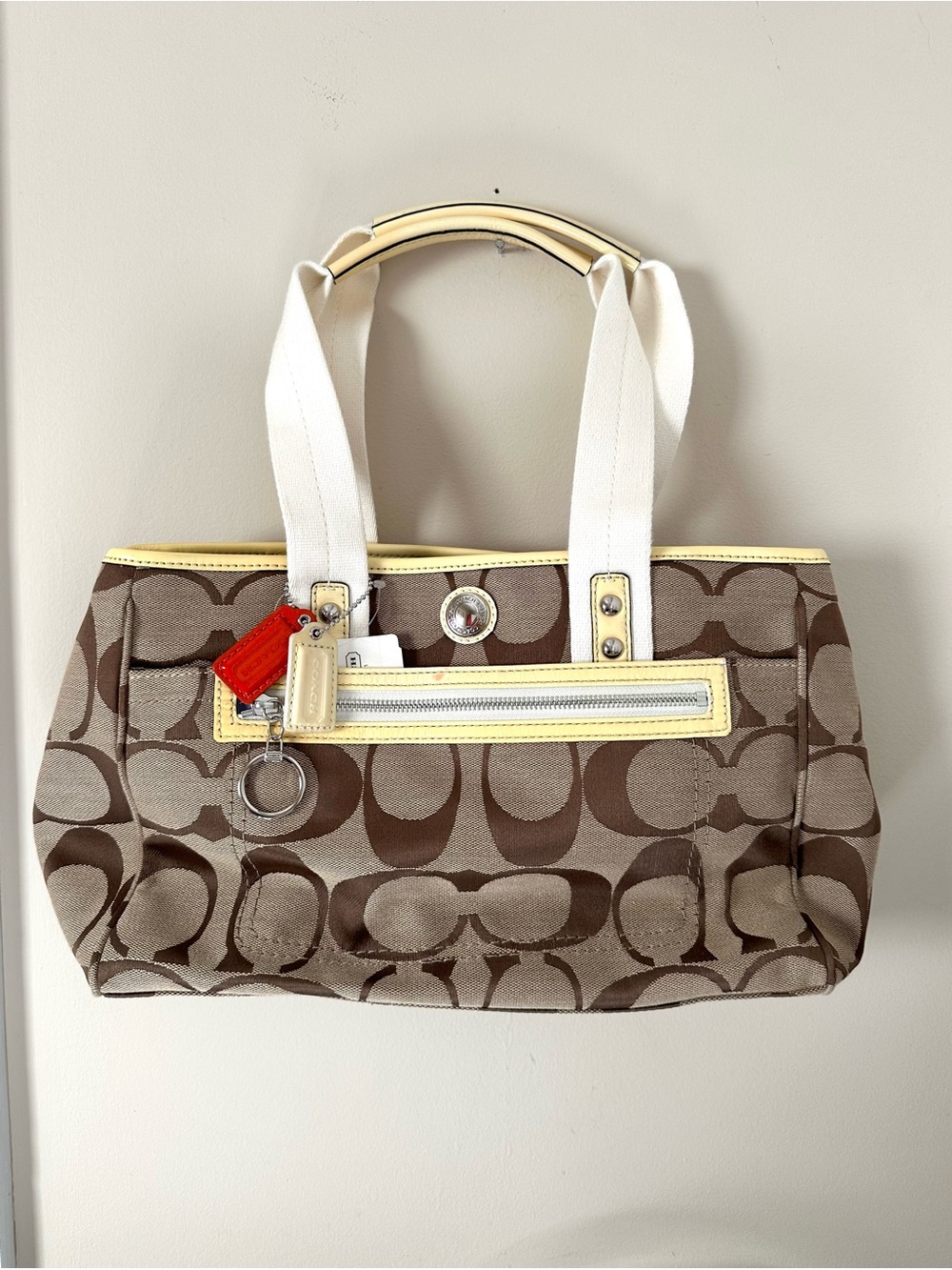 NWT Coach Daisy Tote Signature Khaki Yellow Patent Leather Handbag